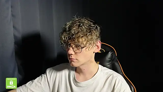 Snapshot of Keytaro chatting on 13, 1, 2026 Keytaro online show from 13, 1, 2026