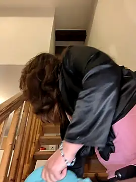 Snapshot of Candy-Desire chatting on 14, 2, 2025 Candy-Desire online show from 14, 2, 2025