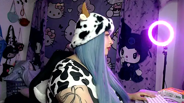 Snapshot of lussyevans24 chatting on 30, 6, 2026 lussyevans24 online show from 30, 6, 2026