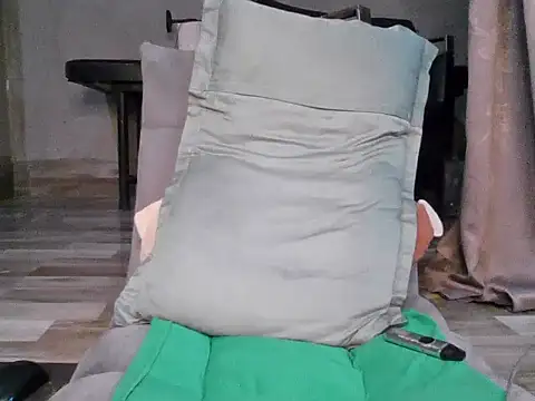 Snapshot of Baby-sexygirl01 chatting on 10, 1, 2026 Baby-sexygirl01 online show from 10, 1, 2026