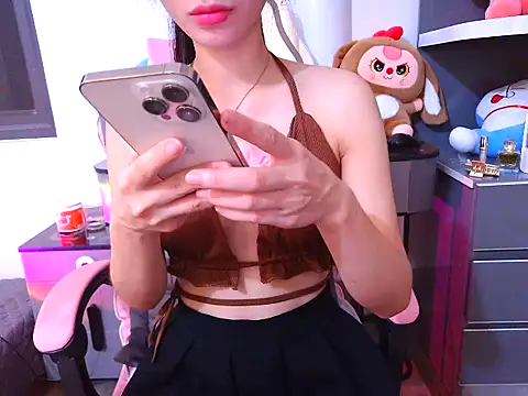 Baby-sexygirl01 online show from 14, 4, 2026