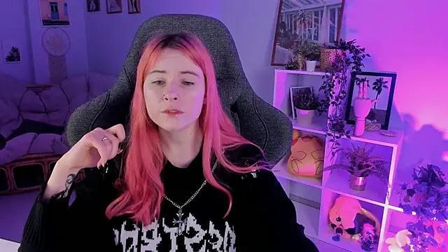 LexiWenford online show from 29, 12, 2024