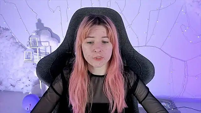 LexiWenford online show from 10, 2, 2025