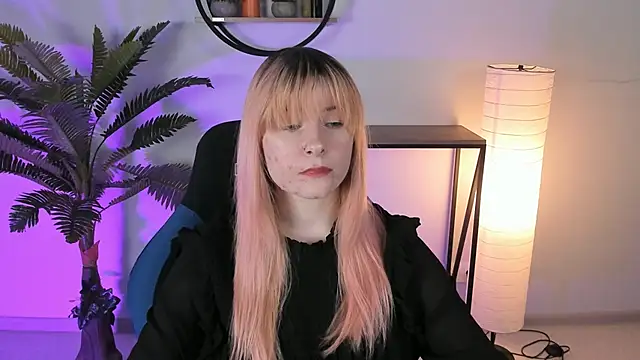 LexiWenford online show from 24, 2, 2025