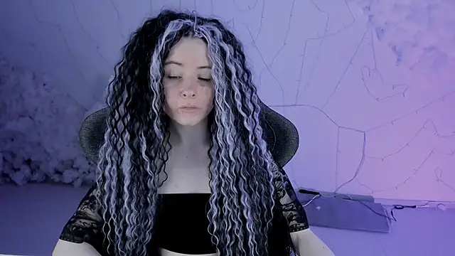 LexiWenford online show from 18, 3, 2025