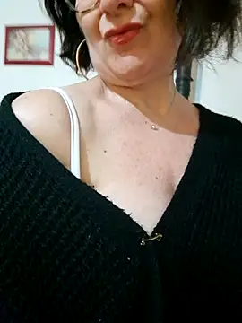 Snapshot of Viola8p chatting on 11, 1, 2026 Viola8p online show from 11, 1, 2026