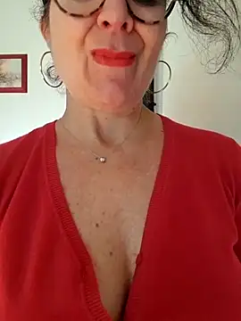 Snapshot of Viola8p chatting on 14, 1, 2026 Viola8p online show from 14, 1, 2026