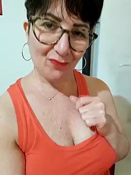 Snapshot of Viola8p chatting on 10, 2, 2026 Viola8p online show from 10, 2, 2026