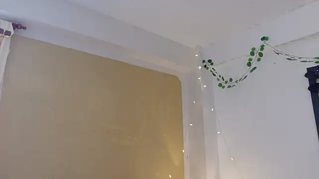 kittyzenn online show from 10, 4, 2026