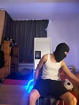 Dennis 2024 online show from 20, 1, 2025