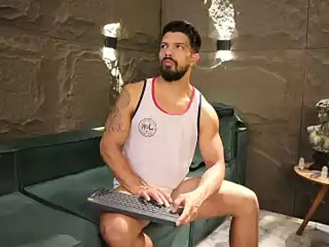 DannSaenz online show from 12, 3, 2025