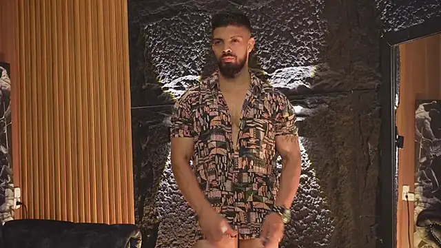 DannSaenz online show from 16, 10, 2025