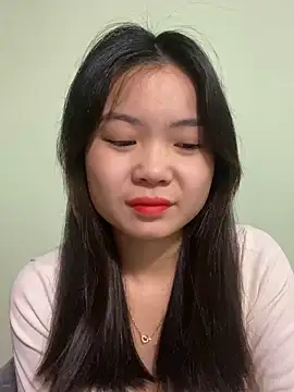 Maeve2k5 online show from 3, 1, 2025