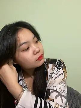 Maeve2k5 online show from 6, 1, 2025