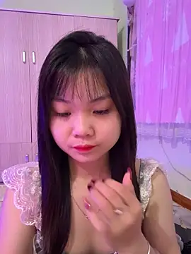 Maeve2k5 online show from 14, 10, 2025