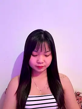 Maeve2k5 online show from 14, 11, 2025