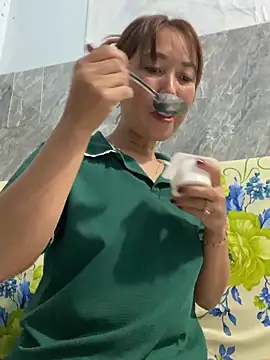 Linaannn online show from 7, 2, 2026