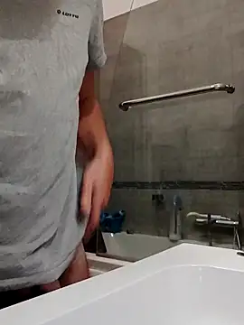 bossofpanty94 online show from 23, 2, 2025