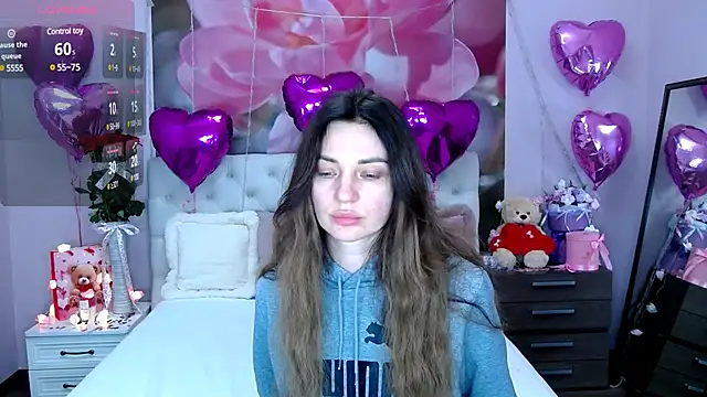 Snapshot of VioletUmi chatting on 9, 2, 2025 VioletUmi online show from 9, 2, 2025