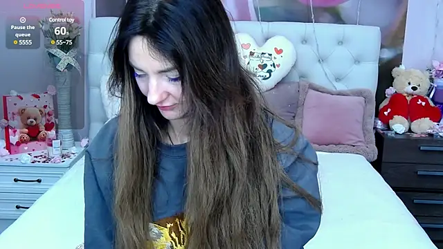 Snapshot of VioletUmi chatting on 16, 2, 2025 VioletUmi online show from 16, 2, 2025