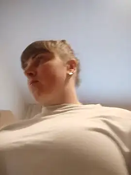 CoddessCrystal online show from 5, 3, 2026