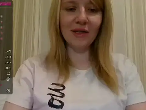 Snapshot of urbadkitty chatting on 6, 12, 2024 urbadkitty online show from 6, 12, 2024