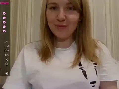 Snapshot of urbadkitty chatting on 16, 12, 2024 urbadkitty online show from 16, 12, 2024