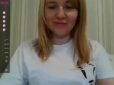 Snapshot of urbadkitty chatting on 16, 12, 2024 urbadkitty online show from 16, 12, 2024