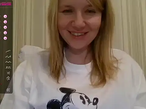 Snapshot of urbadkitty chatting on 3, 1, 2025 urbadkitty online show from 3, 1, 2025