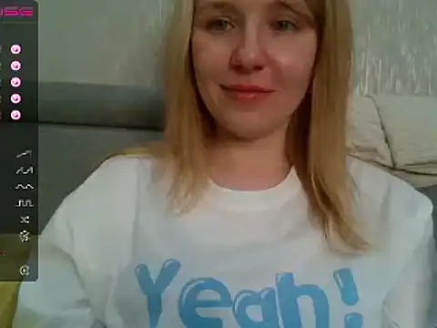 Snapshot of urbadkitty chatting on 6, 1, 2025 urbadkitty online show from 6, 1, 2025