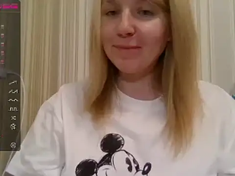 Snapshot of urbadkitty chatting on 11, 1, 2025 urbadkitty online show from 11, 1, 2025