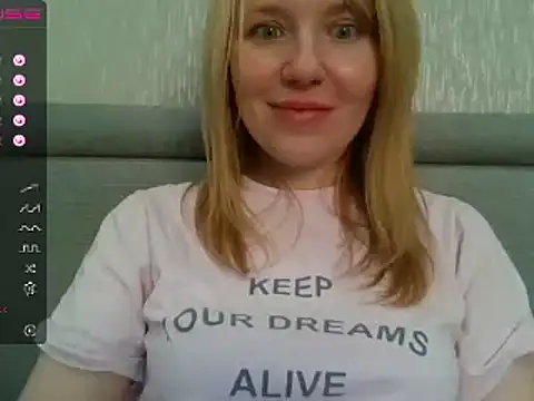 Snapshot of urbadkitty chatting on 16, 1, 2025 urbadkitty online show from 16, 1, 2025