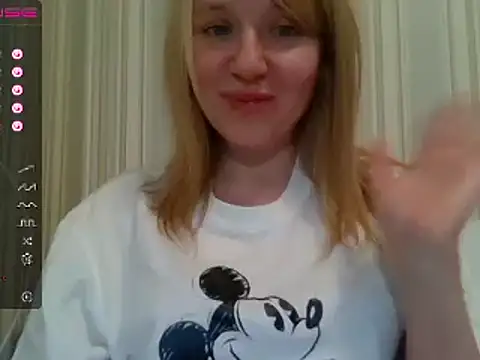 Snapshot of urbadkitty chatting on 17, 1, 2025 urbadkitty online show from 17, 1, 2025