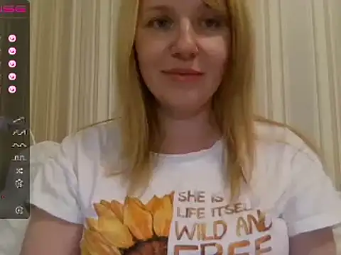 Snapshot of urbadkitty chatting on 14, 2, 2025 urbadkitty online show from 14, 2, 2025