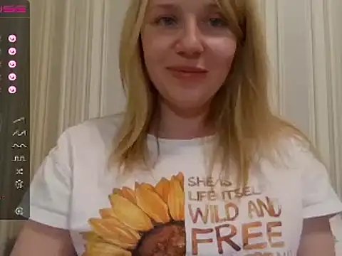 Snapshot of urbadkitty chatting on 15, 2, 2025 urbadkitty online show from 15, 2, 2025