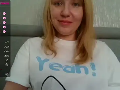 Snapshot of urbadkitty chatting on 12, 3, 2025 urbadkitty online show from 12, 3, 2025