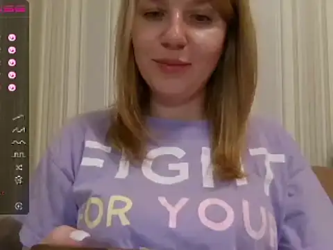 Snapshot of urbadkitty chatting on 12, 3, 2025 urbadkitty online show from 12, 3, 2025