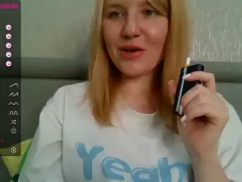 Snapshot of urbadkitty chatting on 18, 3, 2025 urbadkitty online show from 18, 3, 2025