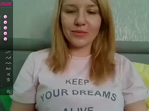 Snapshot of urbadkitty chatting on 20, 3, 2025 urbadkitty online show from 20, 3, 2025