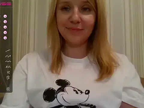 Snapshot of urbadkitty chatting on 21, 3, 2025 urbadkitty online show from 21, 3, 2025