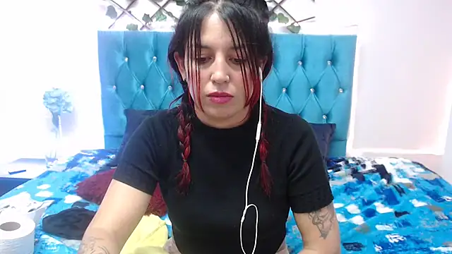 Melani cute02 online show from 14, 2, 2025