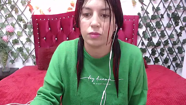 Melani cute02 online show from 18, 2, 2025