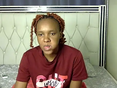 Snapshot of Jay_Vee chatting on 8, 2, 2025 Jay Vee online show from 8, 2, 2025