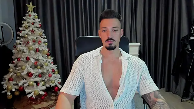 HaydenSpearss online show from 8, 12, 2024