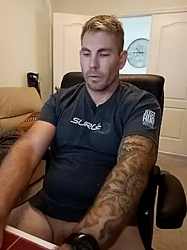 Snapshot of snakecharmer20000 chatting on 16, 10, 2025 snakecharmer20000 online show from 16, 10, 2025