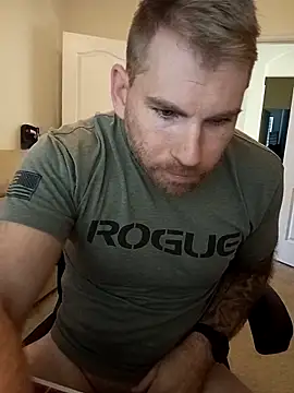 Snapshot of snakecharmer20000 chatting on 17, 11, 2025 snakecharmer20000 online show from 17, 11, 2025