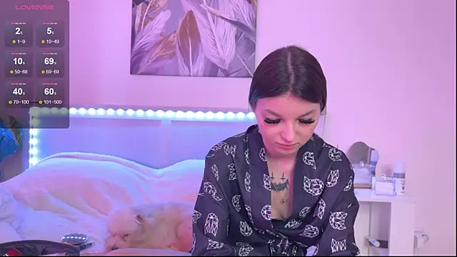 Snapshot of Veronica_leal chatting on 27, 10, 2025 Veronica leal online show from 27, 10, 2025