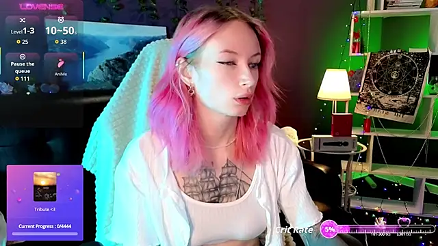  HelenCarter online show from 30, 11, 2025