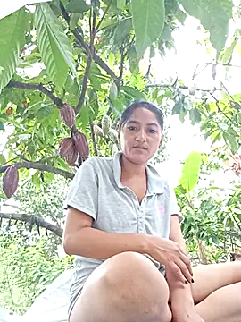 Snapshot of AdelinaMiran90 chatting on 19, 9, 2025 AdelinaMiran90 online show from 19, 9, 2025