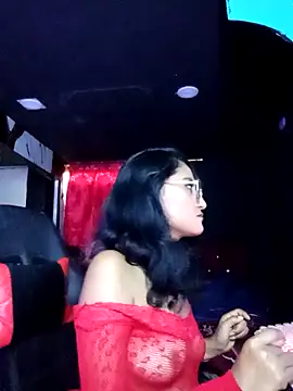 Snapshot of AdelinaMiran90 chatting on 23, 10, 2025 AdelinaMiran90 online show from 23, 10, 2025